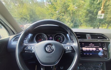 Volkswagen Tiguan II, 2019 год, 3 500 000 рублей, 5 фотография