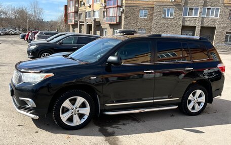 Toyota Highlander III, 2011 год, 1 400 000 рублей, 3 фотография