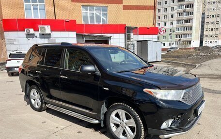 Toyota Highlander III, 2011 год, 1 400 000 рублей, 8 фотография