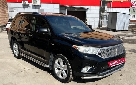 Toyota Highlander III, 2011 год, 1 400 000 рублей, 9 фотография