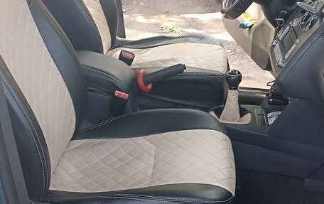Volkswagen Touran III, 2003 год, 650 000 рублей, 10 фотография