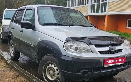 Chevrolet Niva I рестайлинг, 2017 год, 550 000 рублей, 1 фотография