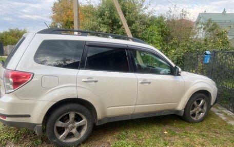 Subaru Forester, 2012 год, 1 050 000 рублей, 3 фотография