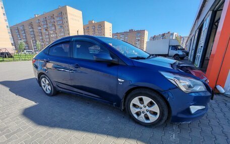 Hyundai Solaris II рестайлинг, 2015 год, 829 000 рублей, 3 фотография