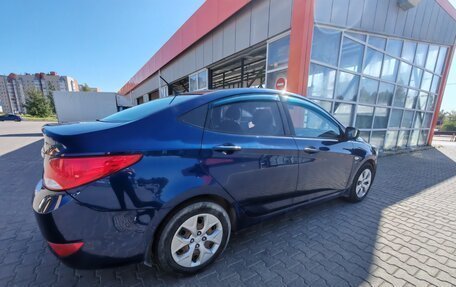 Hyundai Solaris II рестайлинг, 2015 год, 829 000 рублей, 5 фотография