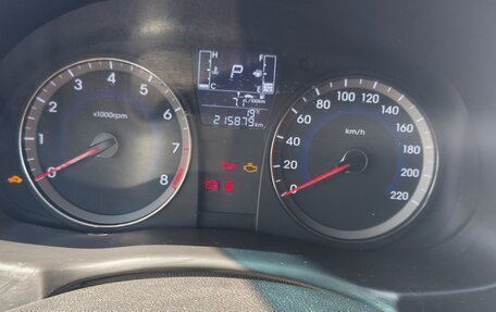 Hyundai Solaris II рестайлинг, 2015 год, 829 000 рублей, 11 фотография