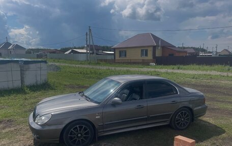 Hyundai Sonata IV рестайлинг, 2001 год, 210 000 рублей, 1 фотография