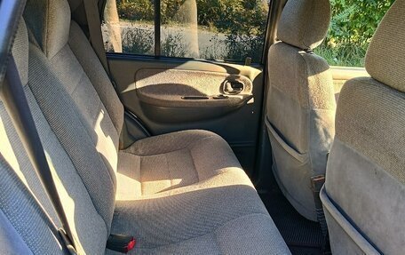 KIA Sportage IV рестайлинг, 2001 год, 350 000 рублей, 6 фотография