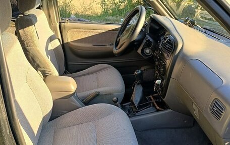 KIA Sportage IV рестайлинг, 2001 год, 350 000 рублей, 11 фотография