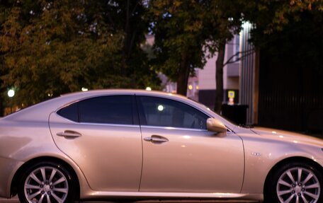 Lexus IS II рестайлинг 2, 2006 год, 1 100 000 рублей, 3 фотография