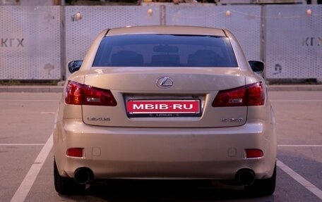 Lexus IS II рестайлинг 2, 2006 год, 1 100 000 рублей, 5 фотография