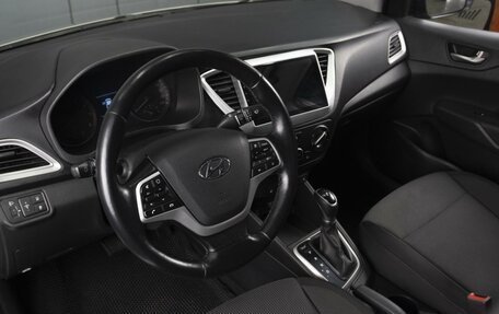 Hyundai Solaris II рестайлинг, 2019 год, 1 330 000 рублей, 6 фотография