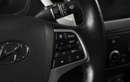 Hyundai Solaris II рестайлинг, 2019 год, 1 330 000 рублей, 14 фотография