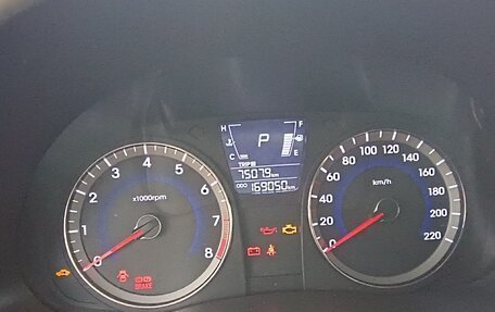Hyundai Solaris II рестайлинг, 2014 год, 800 000 рублей, 5 фотография