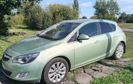 Opel Astra J, 2010 год, 650 000 рублей, 4 фотография
