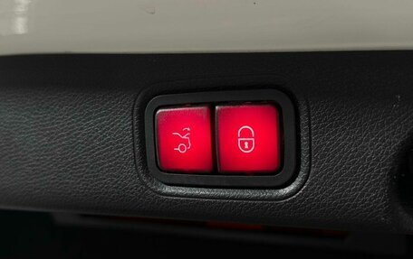 Mercedes-Benz E-Класс, 2019 год, 3 449 000 рублей, 30 фотография