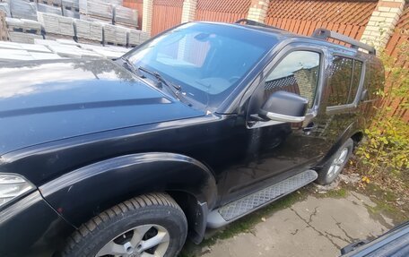 Nissan Pathfinder, 2012 год, 750 000 рублей, 4 фотография