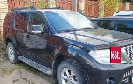 Nissan Pathfinder, 2012 год, 750 000 рублей, 2 фотография