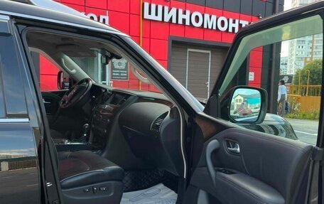 Infiniti QX56, 2012 год, 2 300 000 рублей, 2 фотография