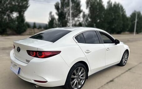 Mazda 3, 2023 год, 1 940 000 рублей, 4 фотография