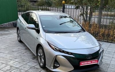 Toyota Prius IV XW50, 2017 год, 2 150 000 рублей, 1 фотография