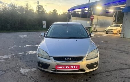 Ford Focus II рестайлинг, 2005 год, 220 000 рублей, 1 фотография