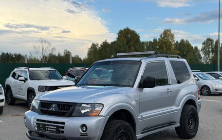 Mitsubishi Pajero III рестайлинг, 2006 год, 550 000 рублей, 1 фотография