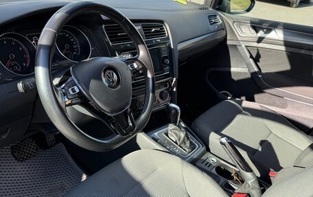 Volkswagen Golf VII, 2019 год, 1 549 000 рублей, 10 фотография