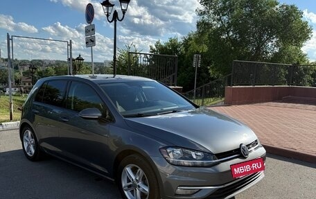 Volkswagen Golf VII, 2019 год, 1 549 000 рублей, 2 фотография