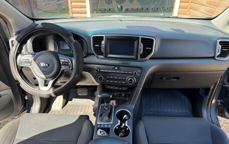 KIA Sportage IV рестайлинг, 2018 год, 1 650 000 рублей, 5 фотография
