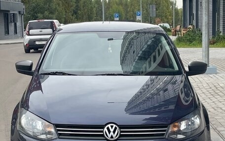Volkswagen Polo VI (EU Market), 2011 год, 550 000 рублей, 1 фотография