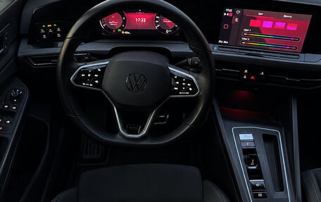 Volkswagen Golf VIII, 2022 год, 2 160 000 рублей, 9 фотография