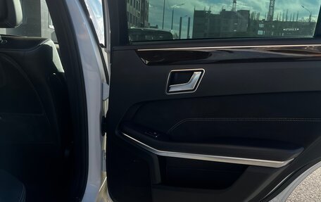 Mercedes-Benz E-Класс, 2015 год, 1 555 555 рублей, 14 фотография