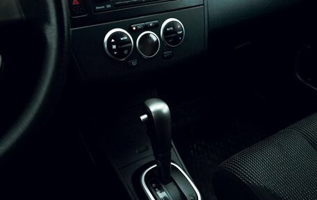 Nissan Tiida, 2012 год, 859 000 рублей, 10 фотография
