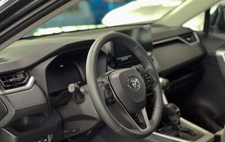 Toyota RAV4, 2025 год, 4 170 000 рублей, 11 фотография