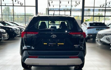 Toyota RAV4, 2025 год, 4 170 000 рублей, 6 фотография