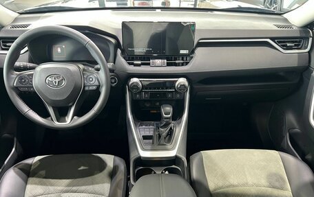 Toyota RAV4, 2025 год, 4 170 000 рублей, 23 фотография