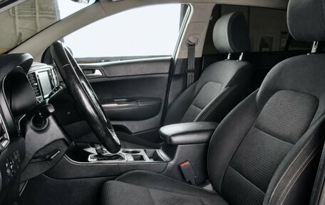 KIA Sportage IV рестайлинг, 2018 год, 1 979 000 рублей, 7 фотография