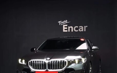 BMW 5 серия, 2025 год, 7 843 276 рублей, 3 фотография