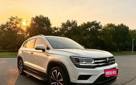 Volkswagen Tharu, 2022 год, 1 350 000 рублей, 3 фотография
