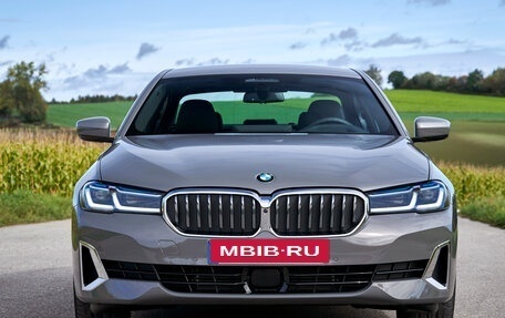 BMW 5 серия, 2021 год, 3 250 000 рублей, 4 фотография