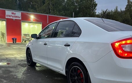 Skoda Rapid I, 2016 год, 700 000 рублей, 5 фотография