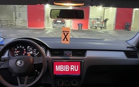 Skoda Rapid I, 2016 год, 700 000 рублей, 7 фотография