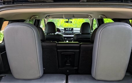 Mitsubishi Outlander, 2022 год, 3 490 000 рублей, 22 фотография