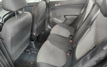 Hyundai Solaris II рестайлинг, 2012 год, 799 000 рублей, 19 фотография