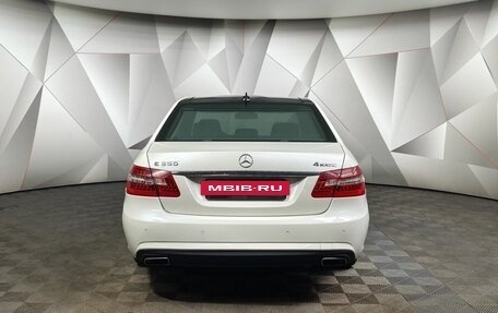 Mercedes-Benz E-Класс, 2011 год, 1 511 000 рублей, 8 фотография