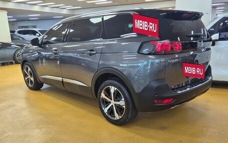 Peugeot 5008 II, 2021 год, 2 728 026 рублей, 2 фотография