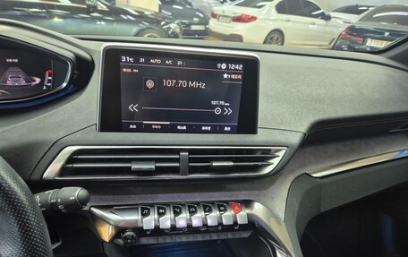 Peugeot 5008 II, 2021 год, 2 728 026 рублей, 12 фотография