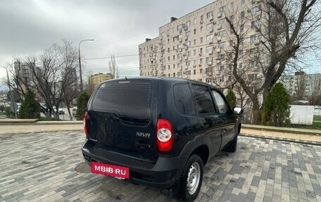 Chevrolet Niva I рестайлинг, 2010 год, 380 000 рублей, 4 фотография