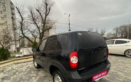 Chevrolet Niva I рестайлинг, 2010 год, 380 000 рублей, 3 фотография